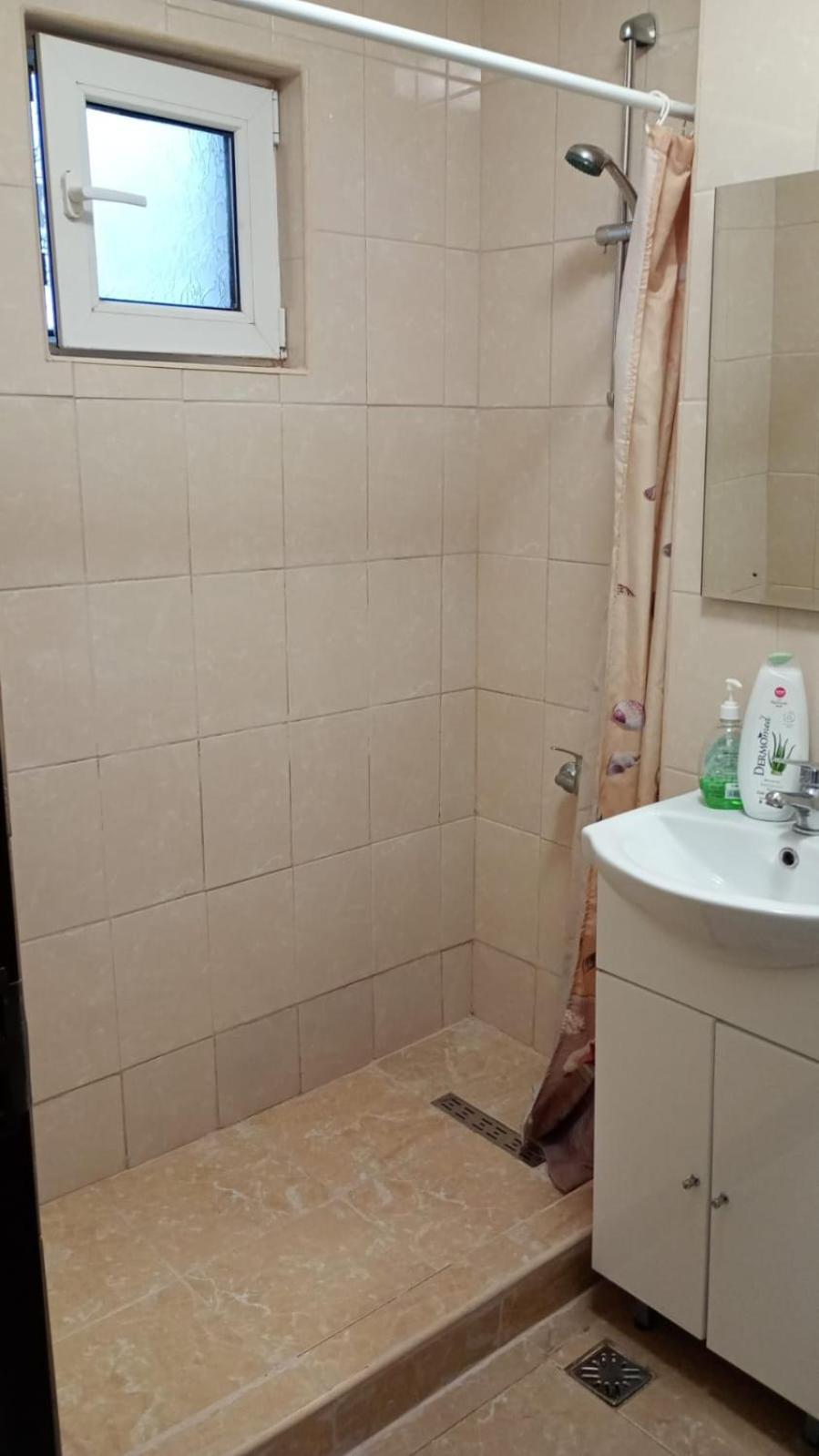 4 Rooms Apartment Tulcea Esterno foto